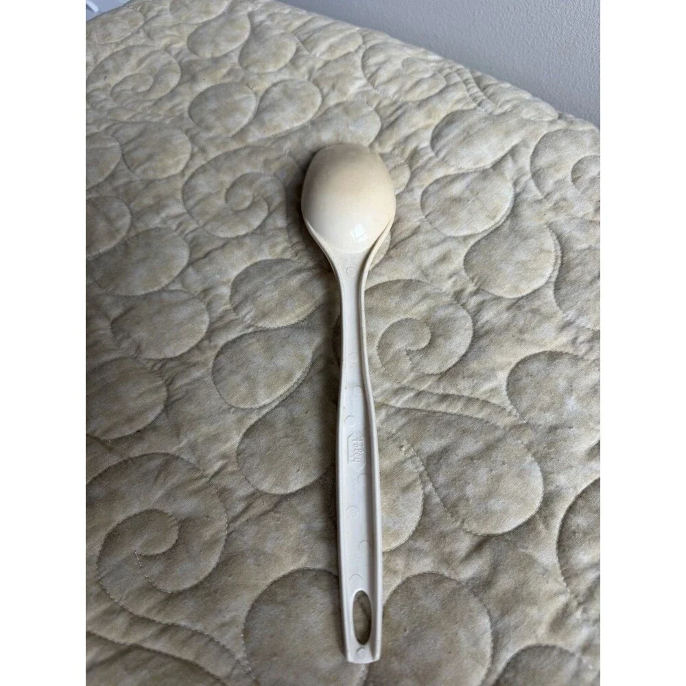 Foley Bone Color Plastic Spoon Kitchen Dipper Utensil Farmhouse VTG stained